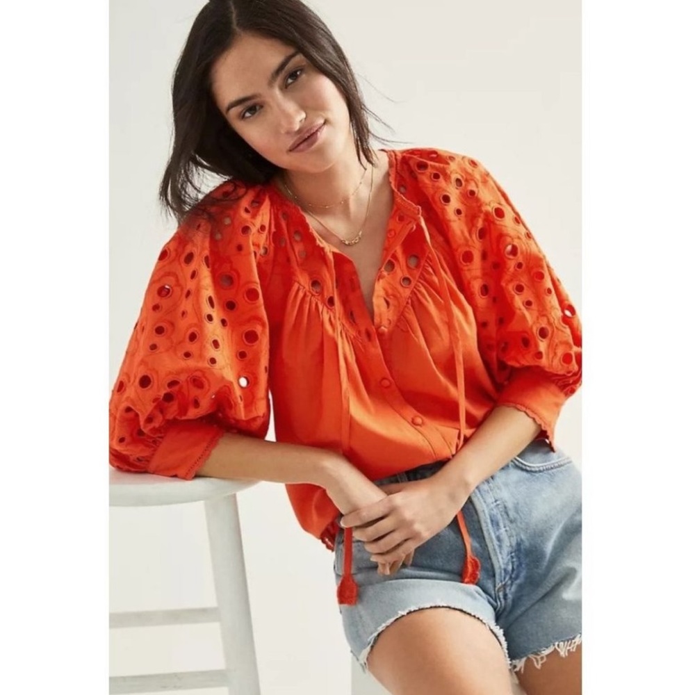 ANTHROPOLOGIE orange eyelet lace Chantal puff sleeve top XS